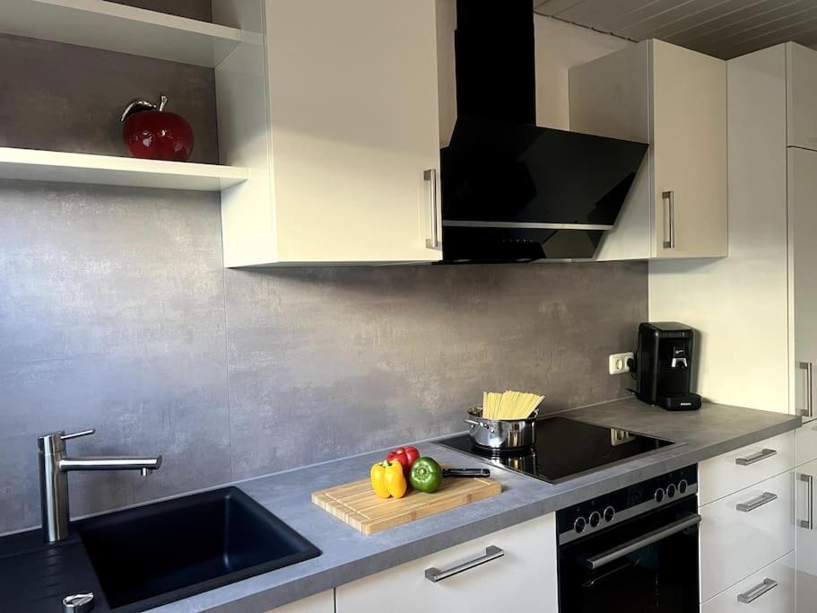Apartamento Urlaub Im Sonnendorf Burgberg Exterior foto